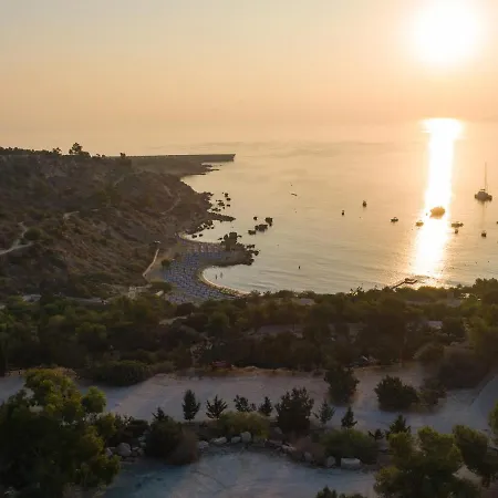 Villa Sanders Governor's House - Charming 3-bedroom With Sea View